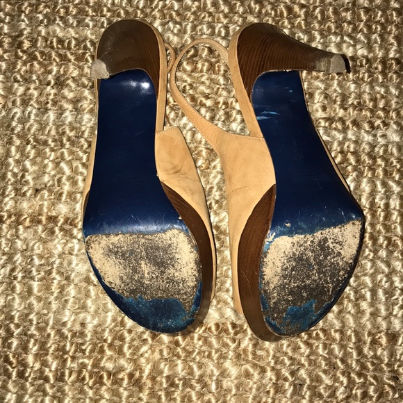 Open toed suede heels - Picture 3 of 4